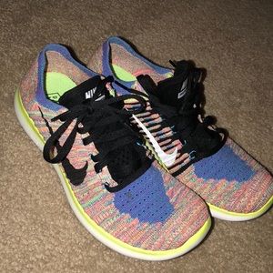 Nike Free Run FlyKnit Shoes